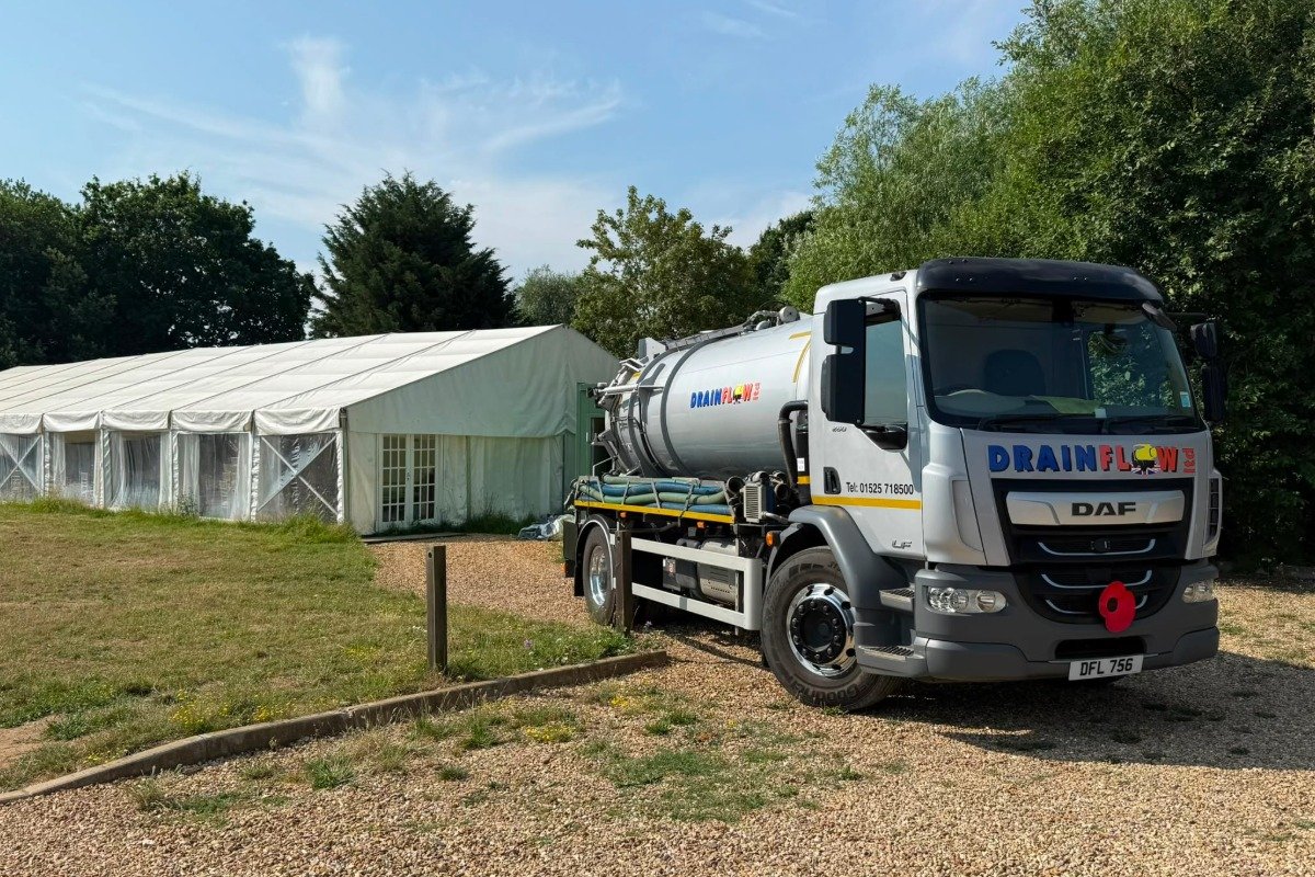 Match-Ready in Bedfordshire - Clearing Out The Compasses' Portable Loos Before Kickoff